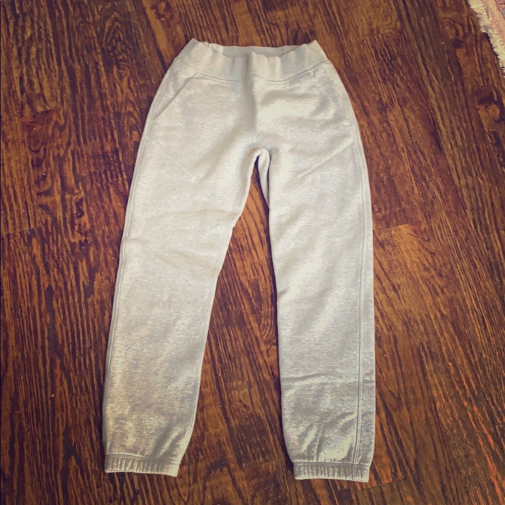 Ivvia size 10 grey sweatpants (not used)